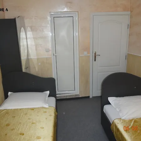 Eli Guest house 3*